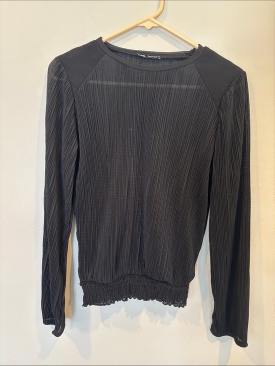 Zara Tops - Zara Black Long-Sleeve Pleated Top